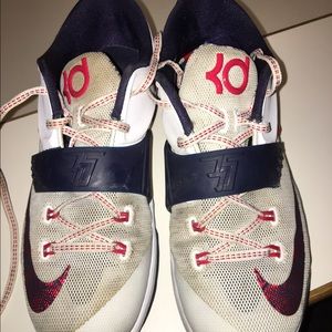 Nike Kevin Durant youth boys Shoes